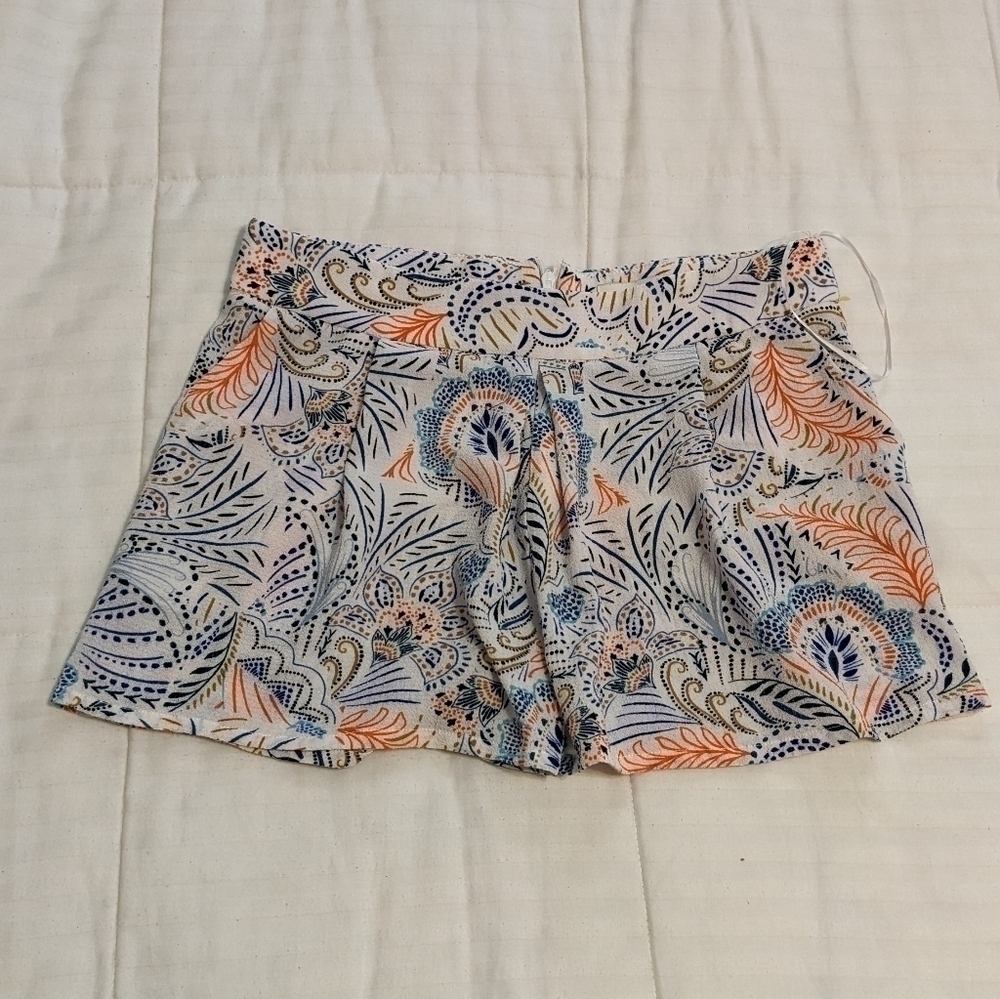 MINI Molly flowy shorts size 12/14